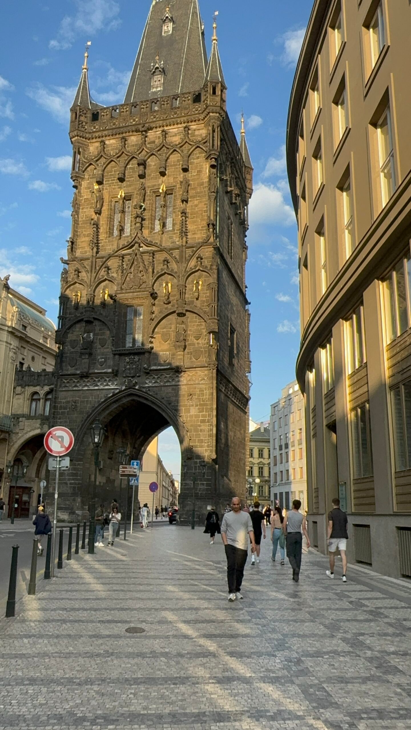 The Powder Gate framed by surrounding streets