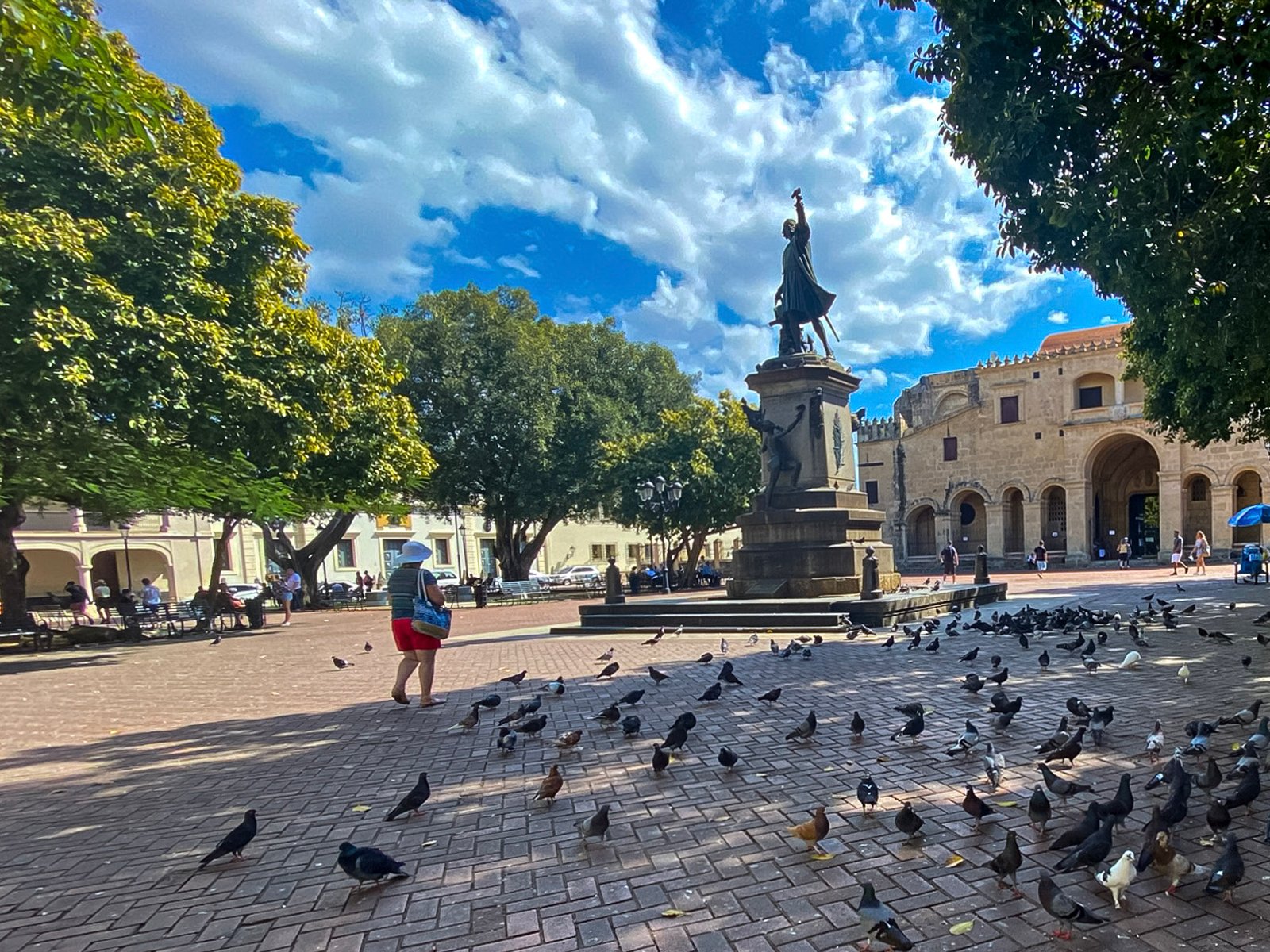 Santo Domingo: Stone, Color and Memory in the Colonial City